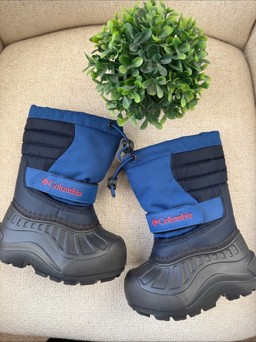 Columbia Kids Blue and Black Waterproof Snow Boots